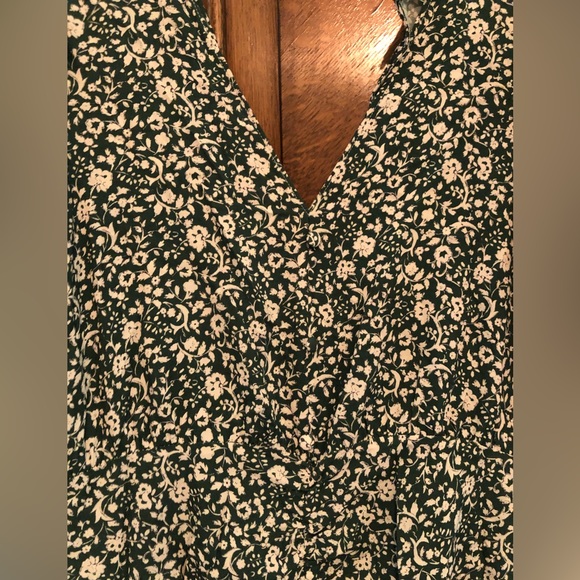 Zara dress - Picture 3 of 5